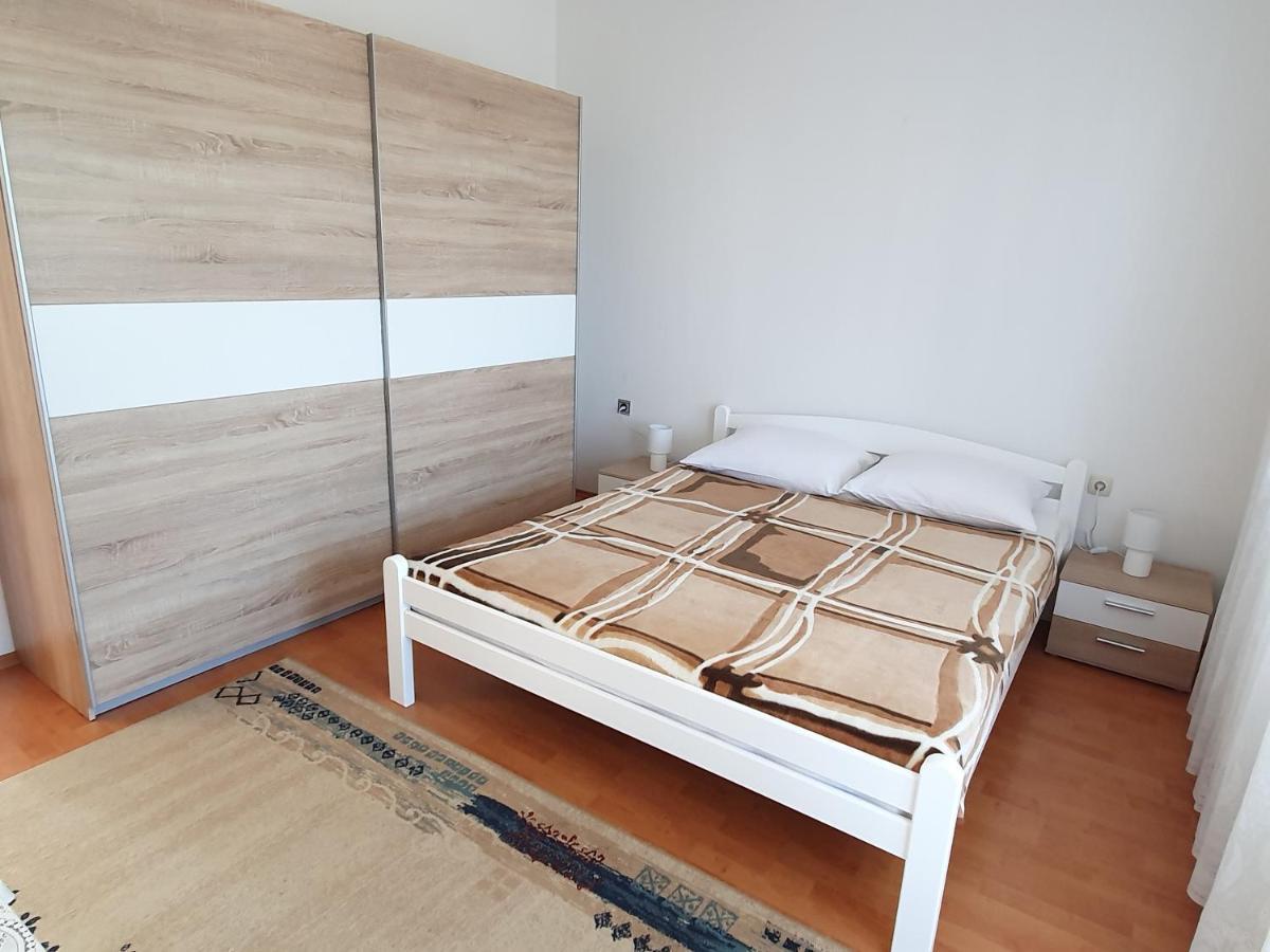 Apartmani 马林斯卡 外观 照片